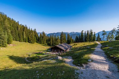 Berchtesgaden Alplerinde Watzmann 'da güzel bir dağ turu.