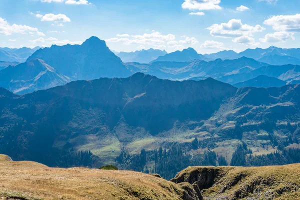 Φανταστική Πεζοπορία Στο Hohe Ifen Στο Kleinwalsertal Στις Άλπεις Allgau — Φωτογραφία Αρχείου