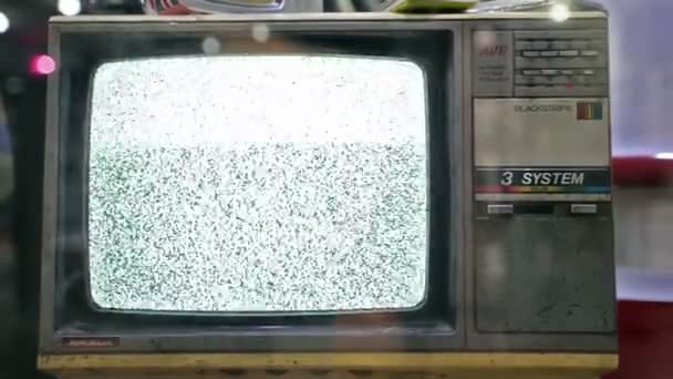 Staremu telewizji — Wideo stockowe