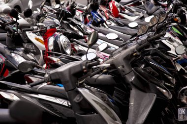 Park halindeki motosiklet arka plan doku.