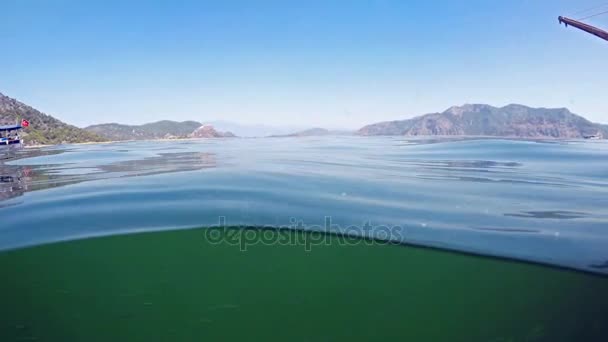 Τρόπος Για Icmeler Dalyan Μισό Υποβρύχιο Τοπίο Ψάρια Και Πλοία — Αρχείο Βίντεο