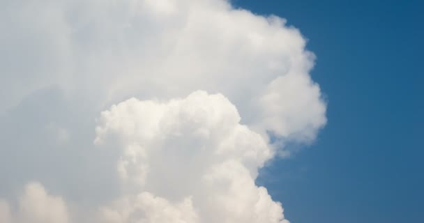 Humo Blanco Como Nubes Lapso Tiempo Imágenes — Vídeo de stock