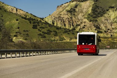 Manisa Kuladokya 'da tasarım elemanı olarak boş yol arkaplanı