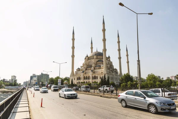 Adana Turquia Junho 2019 Mesquita Central Adana Seyhan Perto Rio — Fotografia de Stock