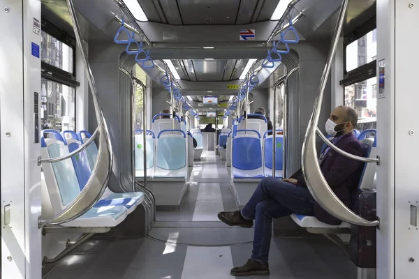 Izmir Turkije April 2020 Binnenkant Van Izmir Tram Slechts Een — Stockfoto