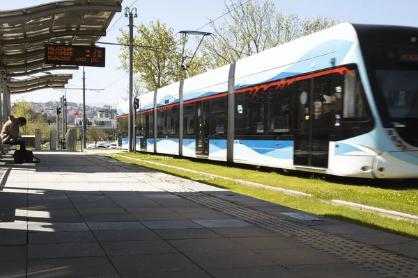 Izmir Turquía Abril 2020 Izmir Konak Tram Station Empty One — Foto de Stock