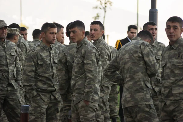 Izmir Turecko Října 2015 Skupina Tureckých Vojáků Čekajících Den Republiky — Stock fotografie