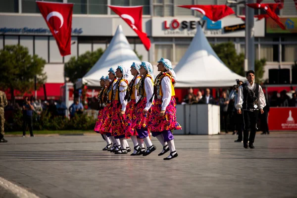 Izmir Türkei Oktober 2019 Horon Tänzer Bei Den Feierlichkeiten Zum — Stockfoto
