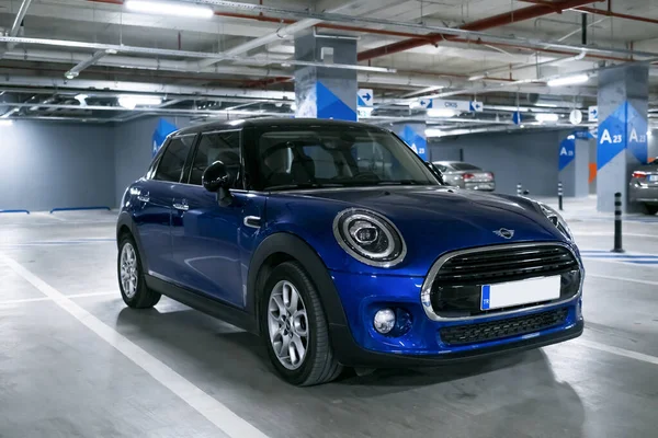 Izmir Turquie Novembre 2019 Mini Cooper Countryman Couleur Bleue Parlement — Photo