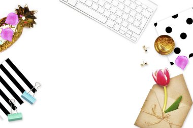 Tablo görünümü office öğeleri, beyaz arka plan 