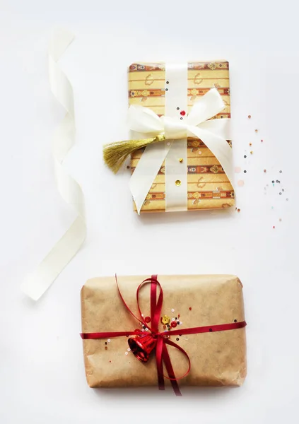 크리스마스 선물 상자 컬렉션 항목입니다. 보기 가기입니다. 평면 배치. — 스톡 사진