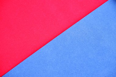 Kadife arka planda mavi ve kırmızı renklerin güzel geçişi. Doku