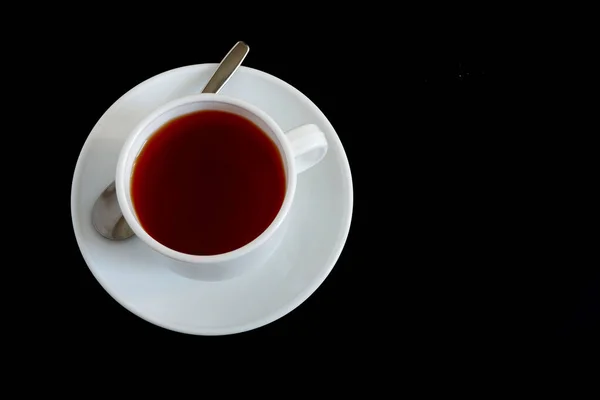 Hierbas Una Taza Blanca Sobre Fondo Negro Adecuado Para Fondos —  Fotos de Stock