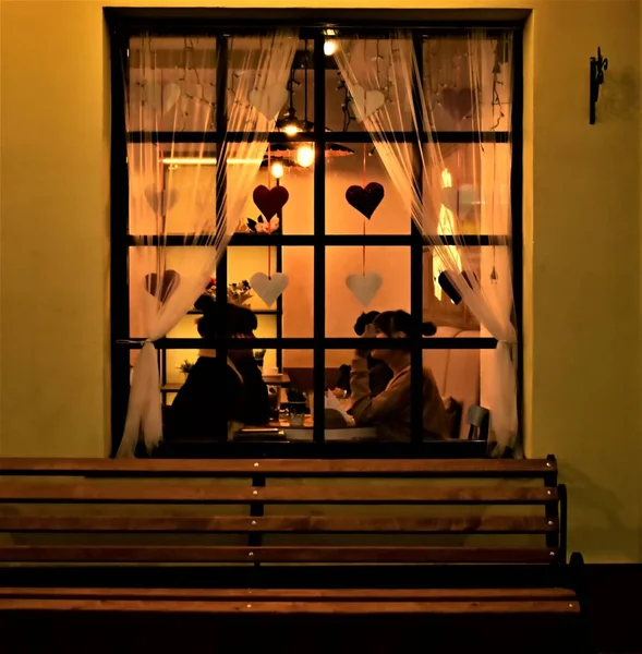 Coffee Cafe Two Girls View Window — Stock Photo, Image