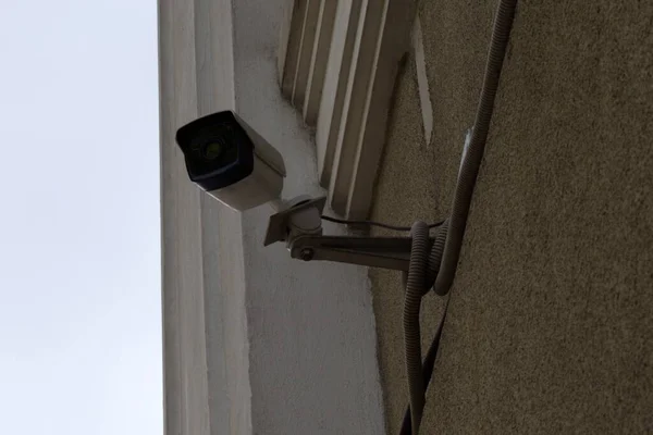 Système Surveillance Par Caméra Vidéo Sur Façade Bâtiment — Photo