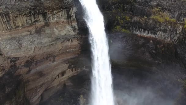 Letecký Dron Záběr Hifossu 122 Metrů Vysoká Nachází Foss Říční — Stock video