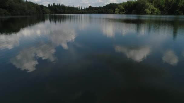 Drone Aéreo Vie Lago França Voo Baixa Altitude — Vídeo de Stock