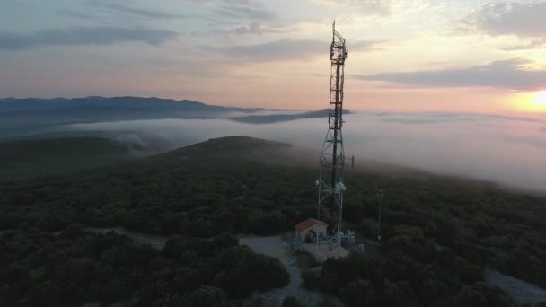 Güneş Doğarken Orta Irtifada Fransa Nın Güneyinde Büyük Bir Antenin — Stok video