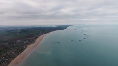 Dut limanı yapay hava aracı görüntüsü. Arromanies Normandiya 'yı istila etti.