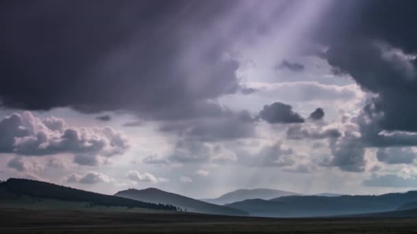 Stråle Solljus Genom Moln Oändliga Stäpper Mongolia Tid Förfaller — Stockvideo