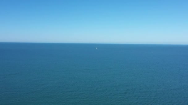 Sailing Boats Distance Aerial Shot Sunny Day Mediterranean Shore France — 비디오