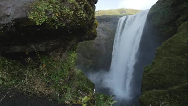 Cachoeira Skogafoss Iceland Tiro Com Controle Deslizante Câmera Lenta — Vídeo de Stock