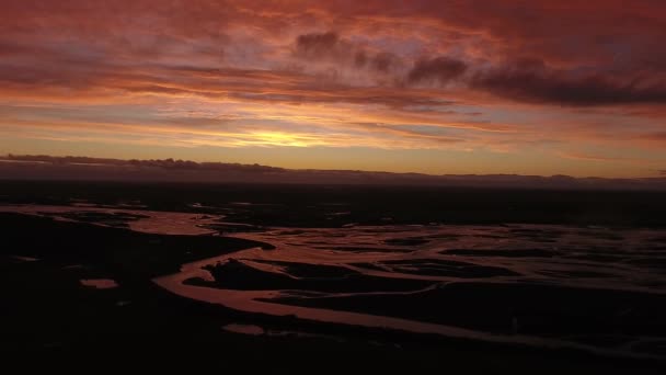 Západ Slunce Nad Řekou Spojující Moře Výhledem Island Drone — Stock video