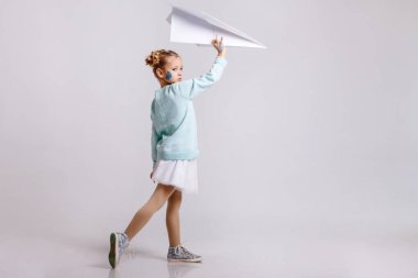 Sevimli küçük kız Studio