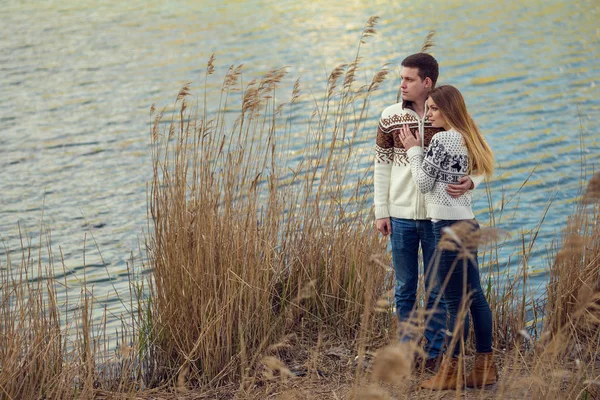 Couple in love posing in sweaters — Stock Photo, Image
