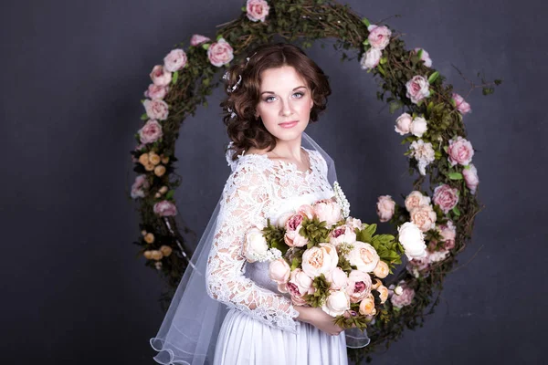 Bride in wedding dress — Stock Photo, Image