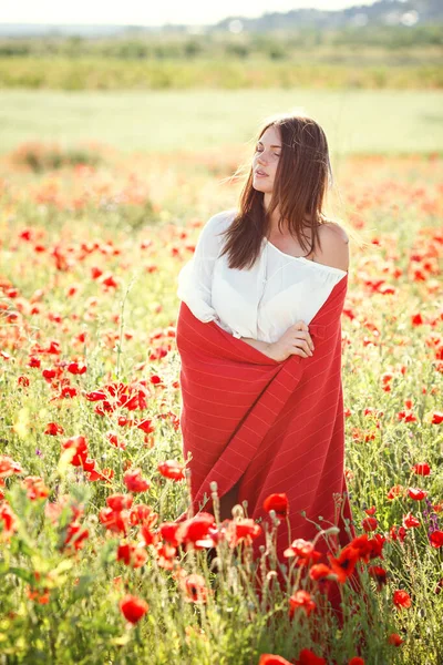 Young Beautiful Woman Walking Poppy Field Summer Close Portrait Lovely — Stock Photo, Image