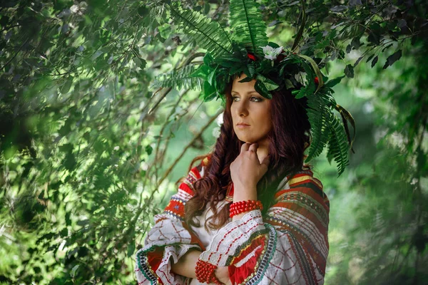 Beautiful Woman Wreath Wild Flowers Flowers Sunny Day Pagan Slavic — Stock Photo, Image