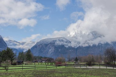 Avusturya 'nın Styria ilinin Liezen ilçesine bağlı Oblarn adlı küçük bir dağ köyü..