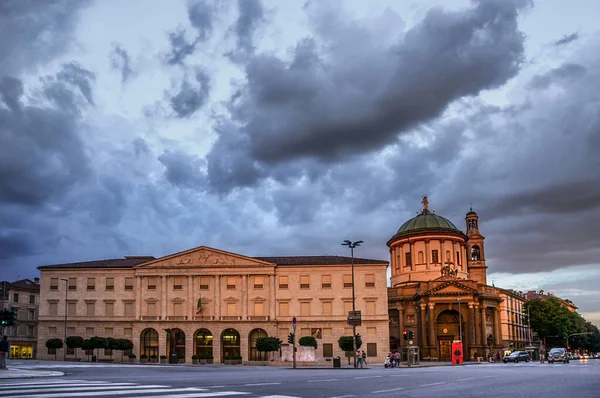 Stor Gata Och Vackra Byggnader Bergamo Lower City Känd Turistmål — Stockfoto