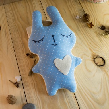 Yumuşak oyuncaklar bebekler için dikişli