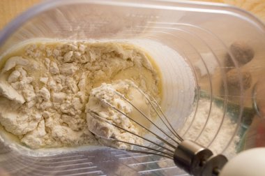 un şeker ve tarçın