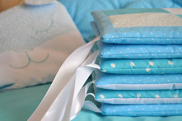 bebekler için dikişli oyuncak battaniye