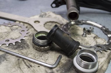 araçları ve bölümleri onarım için bir bisiklet