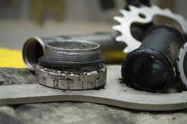 araçları ve bölümleri onarım için bir bisiklet