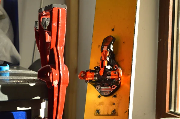 Kayak ve snowboard tamiri