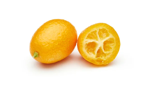 Kumquat Geïsoleerd Witte Achtergrond — Stockfoto