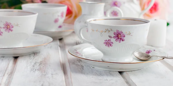 Set de té con estampado floral — Foto de Stock