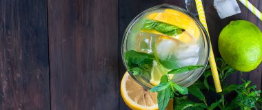 Cam buz ve naneli limonata 