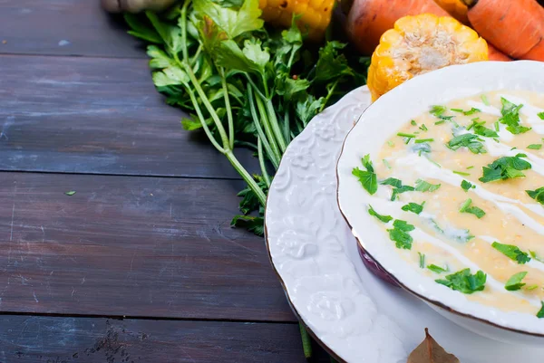 Corn Soup in a Ceramic Plate and Ingredients — Stock Photo, Image