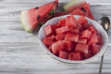 karpuz parçalar kase