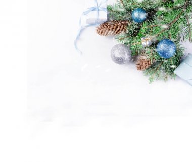 Christmas dalları, toplar, boncuk, koniler, Noel arka plan.