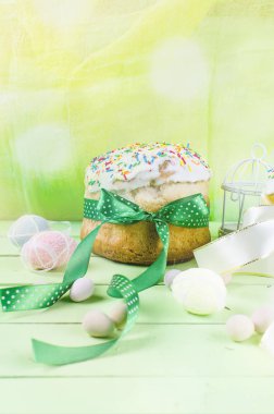 Paskalya kek ve tatil dekorasyon