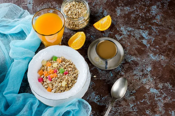 Set petit déjeuner sain Granola, café et jus de fruits — Photo