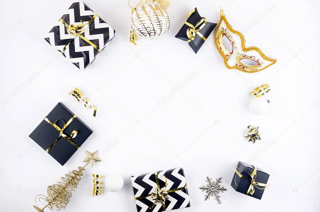 Christmas set with gifts, black, white and gold decorations