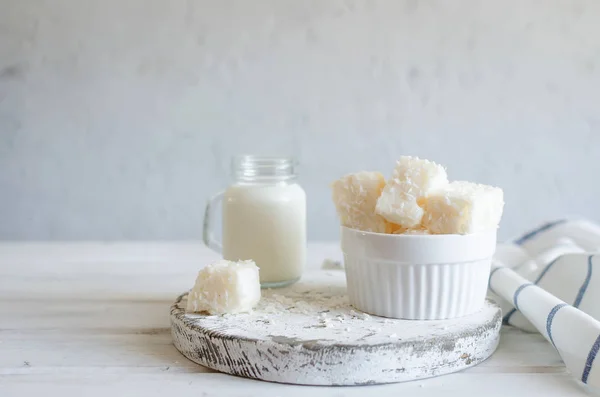 Ekorrar med kokossmak eller marshmallows — Stockfoto